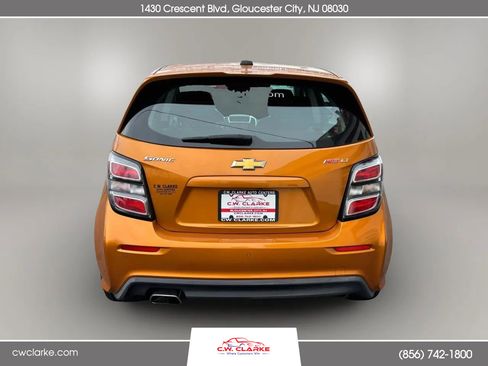 Used 2017 Chevrolet Sonic LT w/ Convenience Package image 7