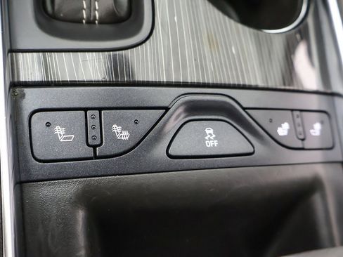 Used 2018 Chevrolet Impala LT image 46