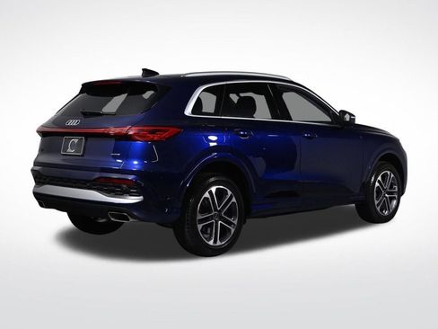 Used 2025 Audi Q5 Premium w/ Convenience Package AWD/4WD image 5