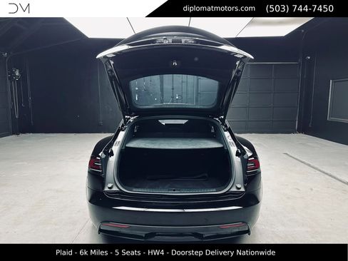 Used 2025 Tesla Model S Plaid AWD/4WD image 40