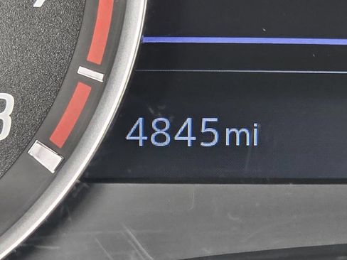Used 2025 Nissan Frontier S RWD image 31
