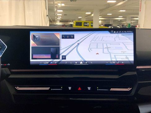 New 2026 BMW 530i xDrive w/ Premium Package image 19