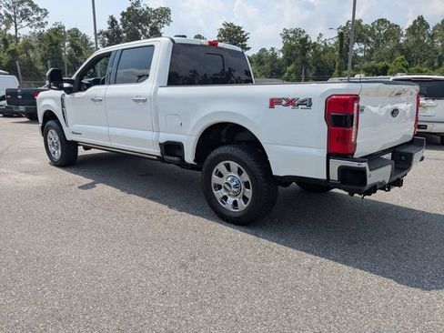 Used 2024 Ford F350 Lariat w/ Lariat Ultimate Package AWD/4WD image 6