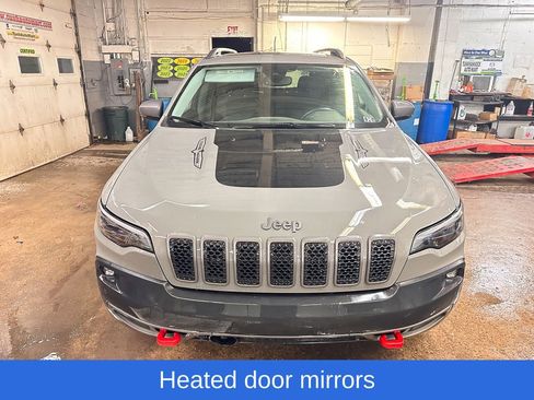 Used 2019 Jeep Cherokee Trailhawk AWD/4WD image 8