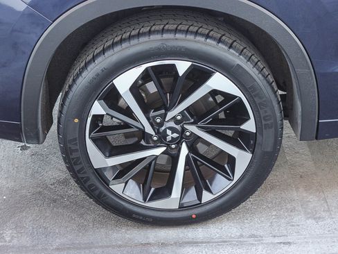 Used 2022 Mitsubishi Outlander SEL image 13