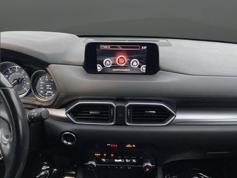 Used 2019 MAZDA CX-5 Touring image 8