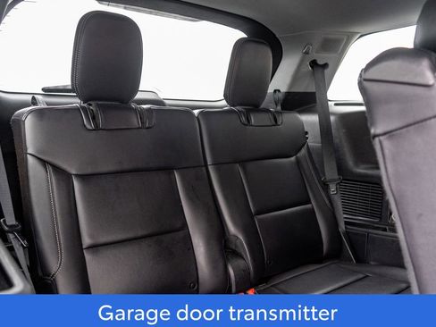 Used 2023 Ford Explorer Limited image 14