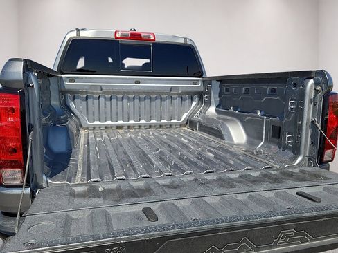 Used 2023 Chevrolet Colorado Trail Boss w/ Advanced Trailering Package AWD/4WD image 12