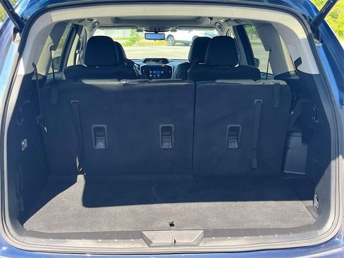 Used 2022 Subaru Ascent Touring image 28