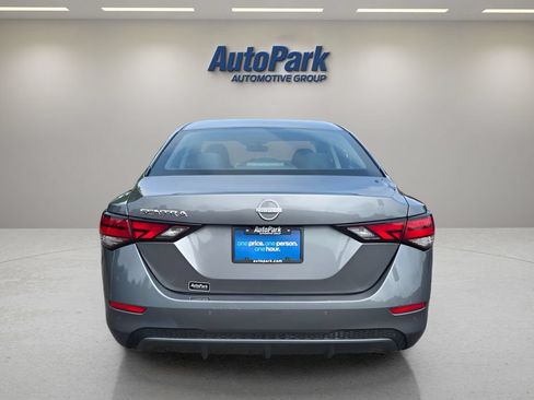 Used 2024 Nissan Sentra S FWD image 6
