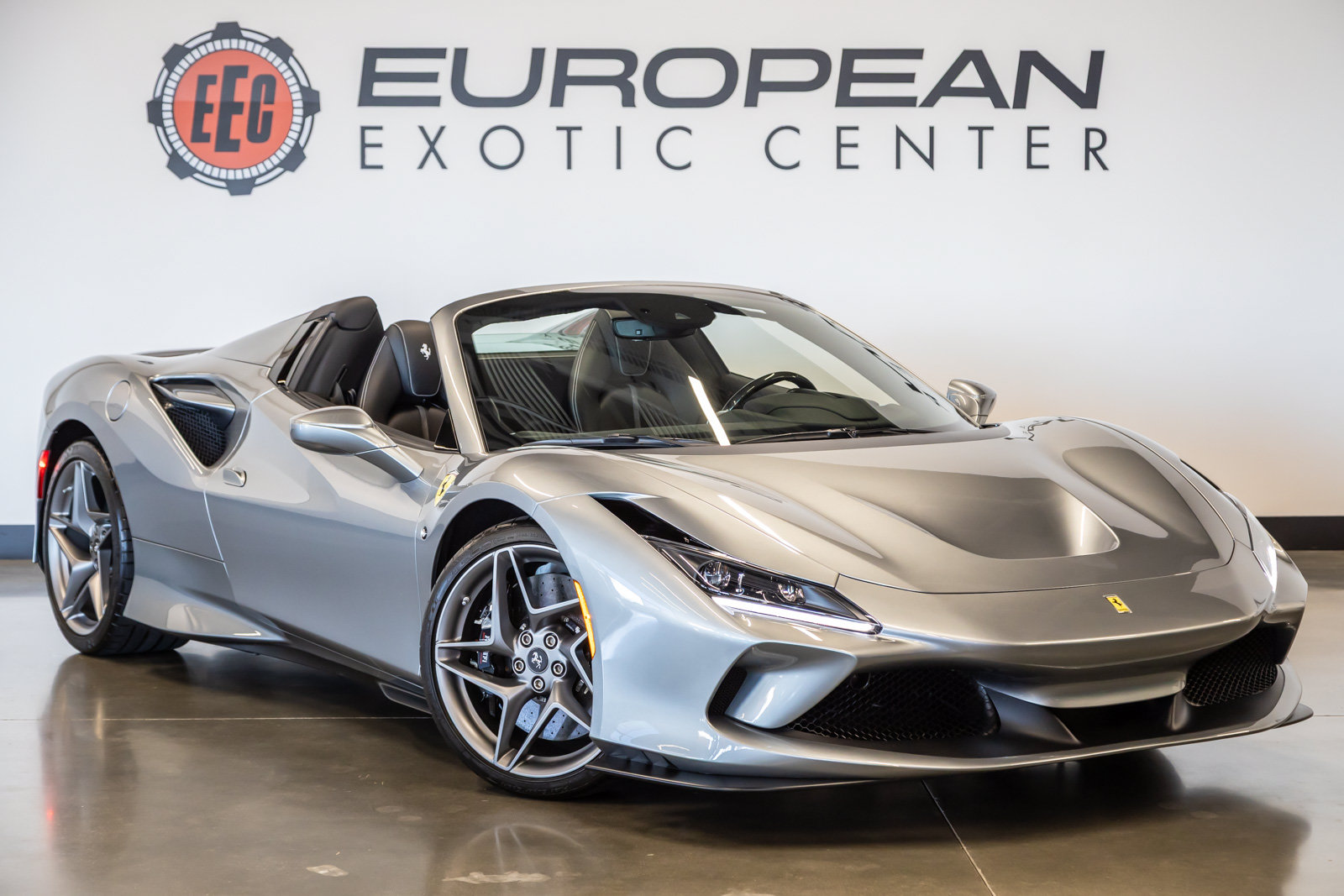 Used 2021 Ferrari F8 Tributo RWD image 1