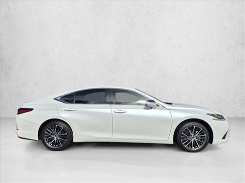 Certified 2025 Lexus ES 350 w/ Premium Package FWD image 5