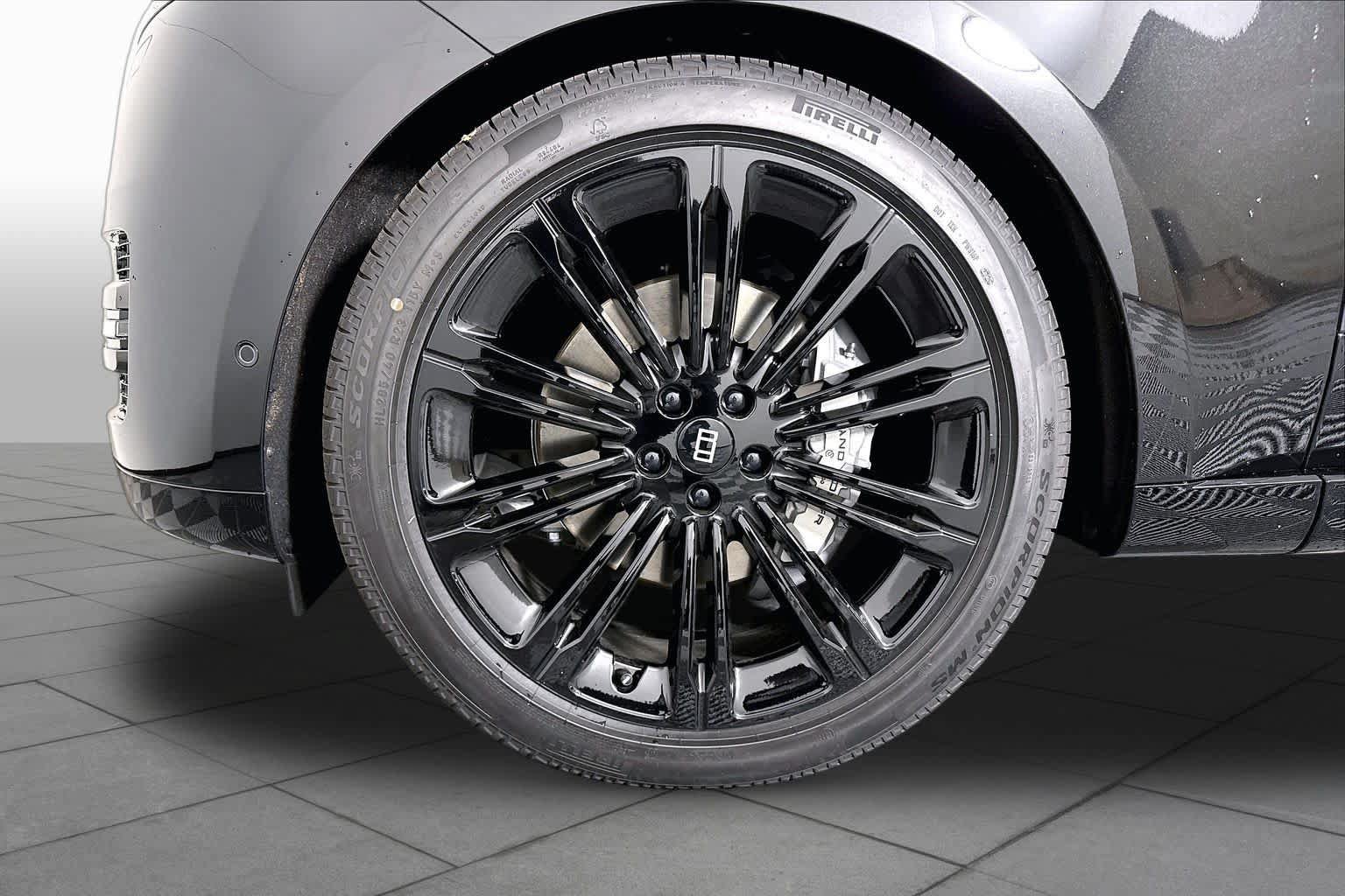 New 2027 Land Rover Range Rover SE AWD/4WD image 11