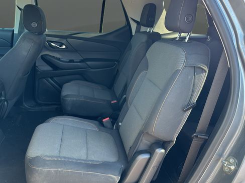 Used 2018 Chevrolet Traverse LT AWD/4WD image 13