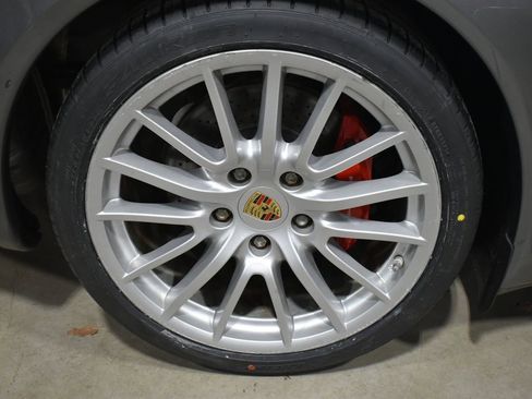 Used 2007 Porsche 911 Carrera S image 36