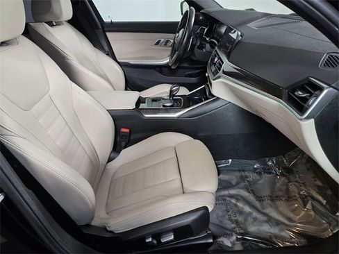 Used 2021 BMW M340i w/ Executive Package image 24