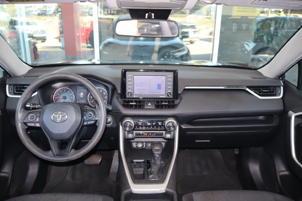 Used 2020 Toyota RAV4 XLE FWD image 34