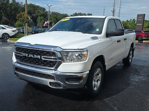 Used 2023 RAM 1500 Lone Star AWD/4WD image 2