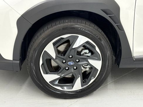 Used 2024 Subaru Crosstrek 2.5i Limited w/ Crosstrek Mirror Package AWD/4WD image 11