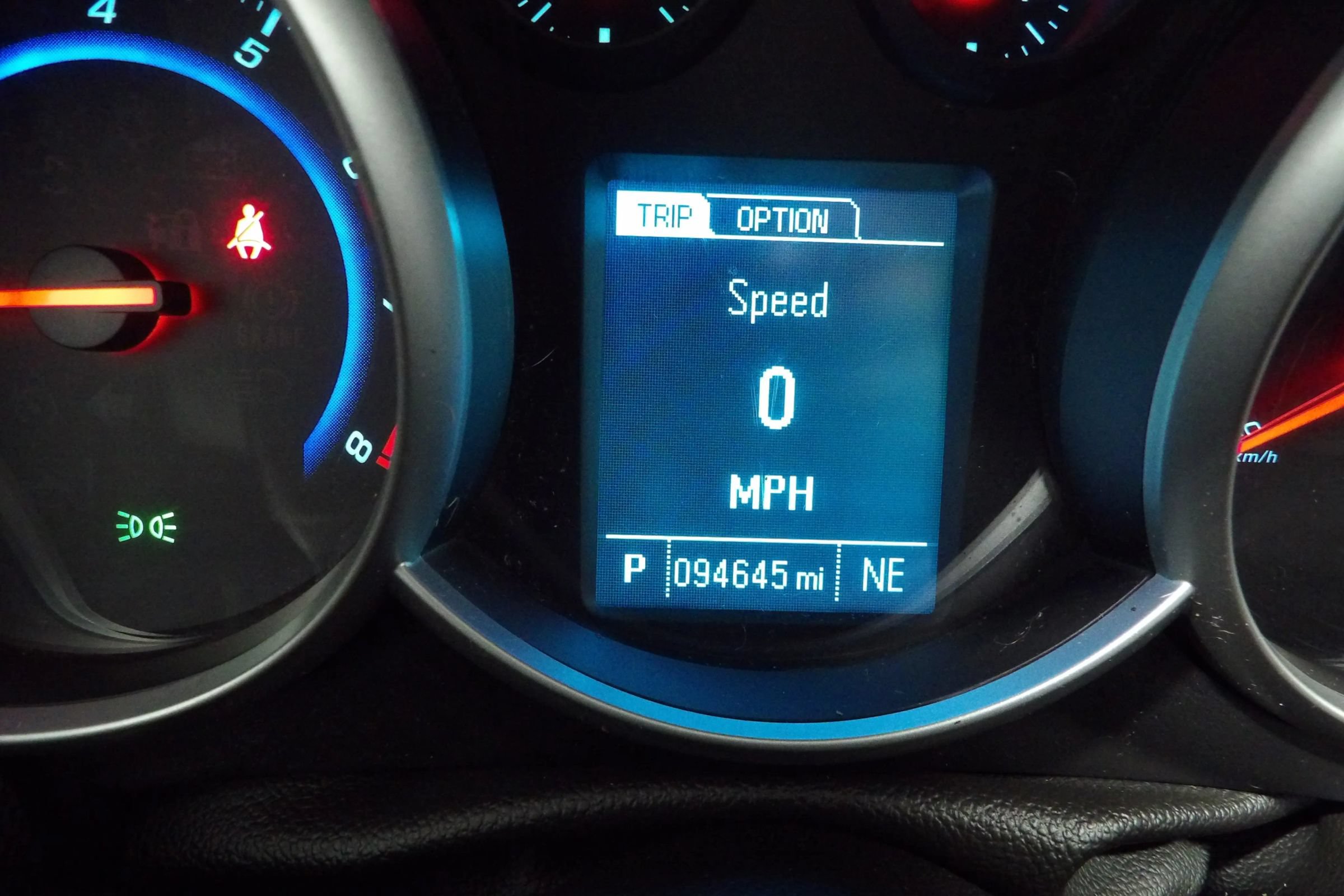 Used 2016 Chevrolet Cruze LT FWD image 13