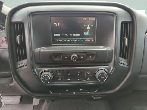 Used 2017 Chevrolet Silverado 1500 Custom w/ Custom Convenience Package image 29