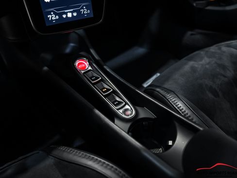 Used 2023 McLaren Artura image 52