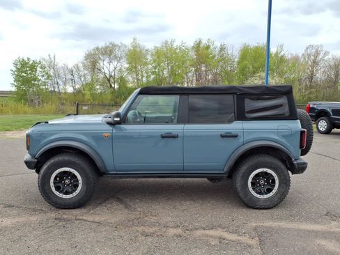 Used 2021 Ford Bronco Badlands AWD/4WD image 2
