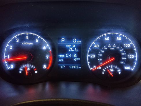 Used 2020 Hyundai Accent SE image 23