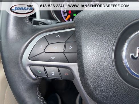 Used 2018 Jeep Grand Cherokee Limited AWD/4WD image 18