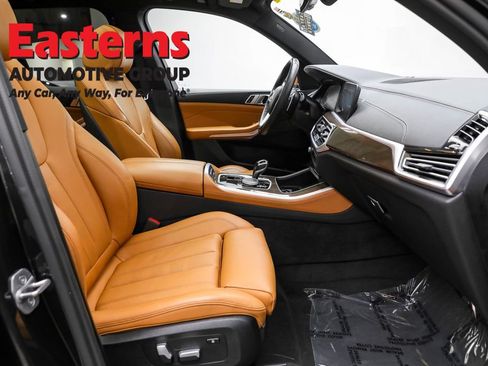 Used 2022 BMW X5 xDrive40i w/ Premium Package image 29