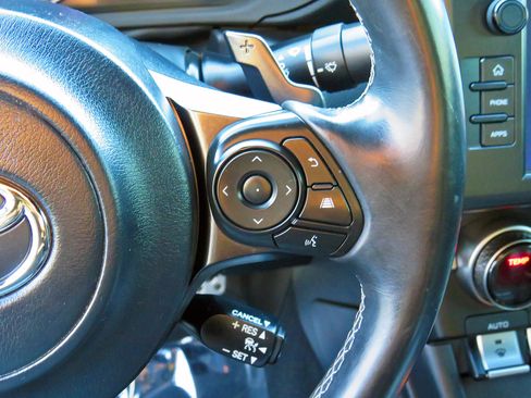 Used 2023 Toyota GR86 Premium image 15