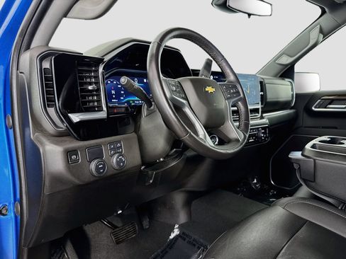 Used 2022 Chevrolet Silverado 1500 LT w/ All Star Edition Plus RWD image 11