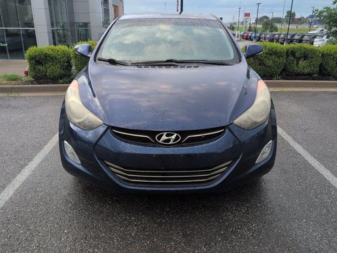 Used 2013 Hyundai Elantra Limited FWD image 2