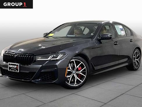Used 2023 BMW 540i xDrive w/ M Sport Package AWD/4WD image 1