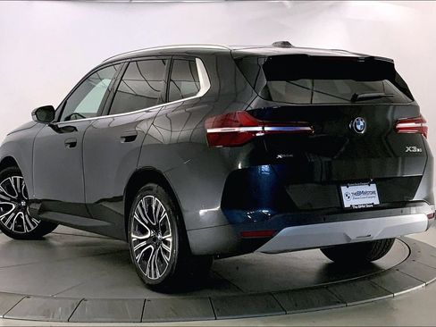 New 2026 BMW X3 xDrive30i w/ Premium Package AWD/4WD image 2