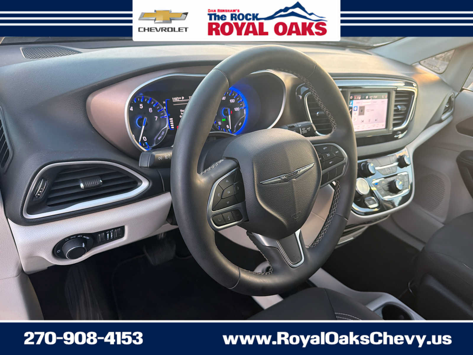 Used 2023 Chrysler Voyager LX FWD image 20
