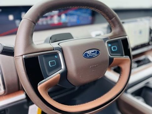 New 2025 Ford Expedition Max King Ranch image 12