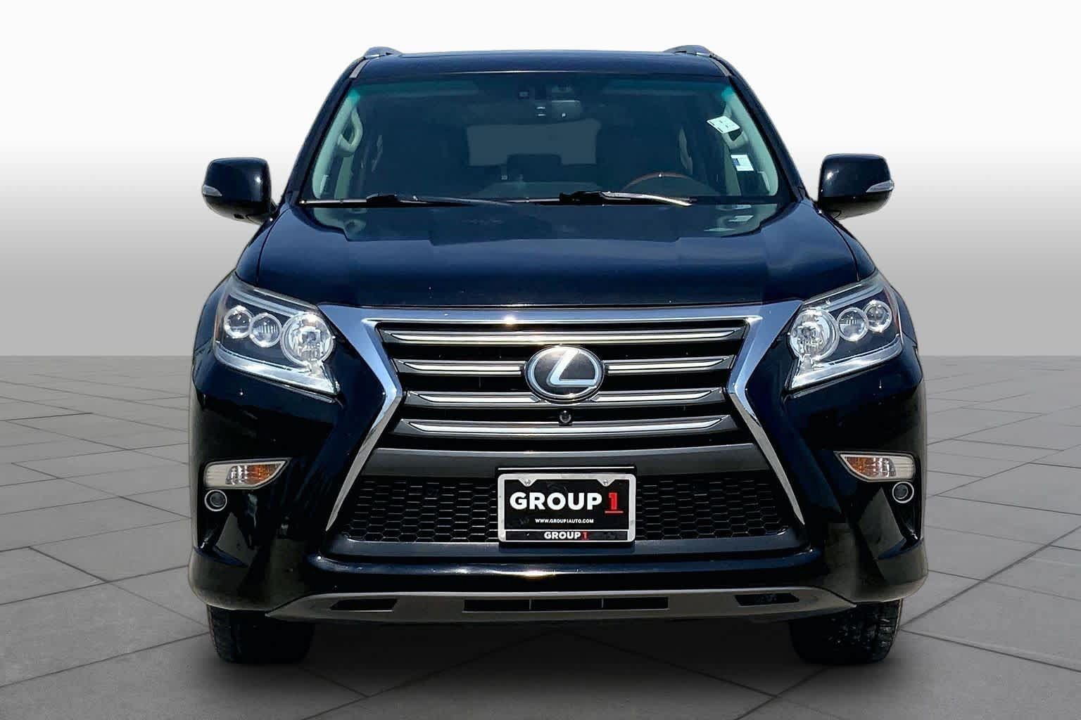 Used 2016 Lexus GX 460 Luxury AWD/4WD image 3