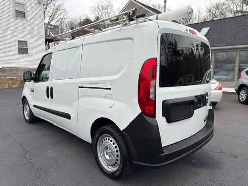 Used 2018 RAM ProMaster City Tradesman image 5