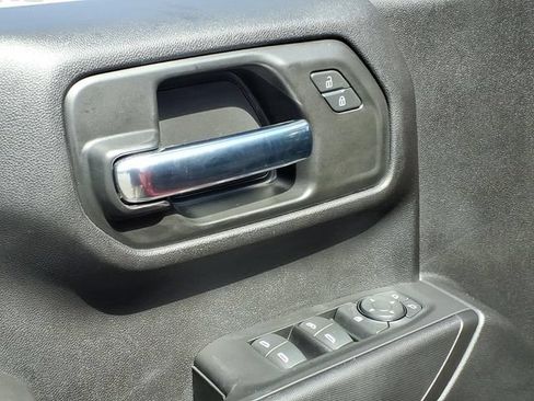 Used 2024 Chevrolet Silverado 1500 Custom w/ Dark Appearance Package AWD/4WD image 15