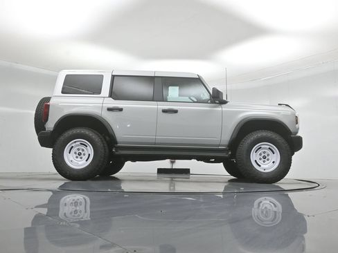 New 2026 Ford Bronco Heritage Edition AWD/4WD image 44