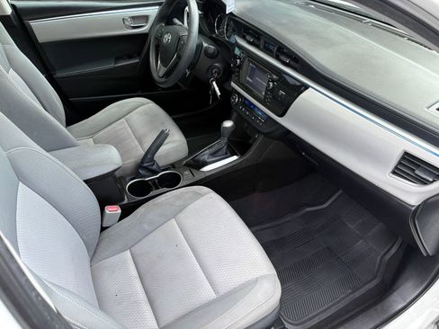 Used 2014 Toyota Corolla LE image 23