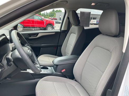 Certified 2022 Ford Escape SE AWD/4WD image 12