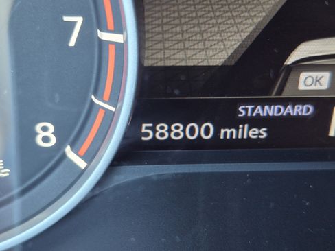 Used 2023 Nissan Rogue SV image 18