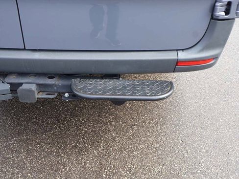 Used 2025 Mercedes-Benz Sprinter 3500 image 11