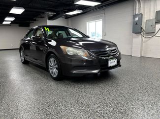 Used 2011 Honda Accord EX-L image 1