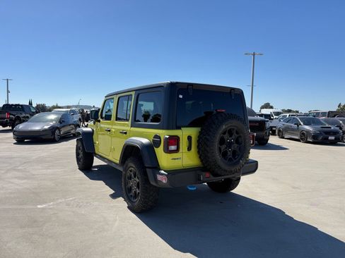 Used 2023 Jeep Wrangler Unlimited w/ Cold Weather Group AWD/4WD image 2