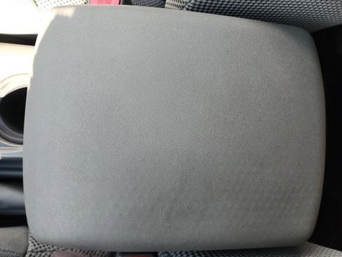 Used 2021 Nissan Frontier SV image 29