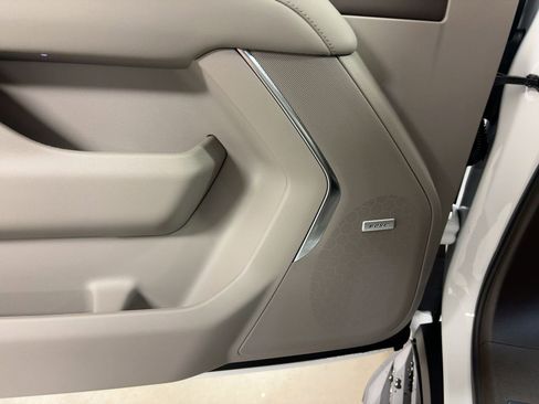 New 2026 Chevrolet Tahoe LT image 21