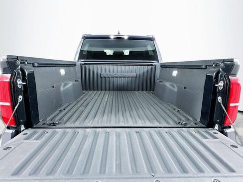 Used 2024 Toyota Tacoma TRD Sport image 26